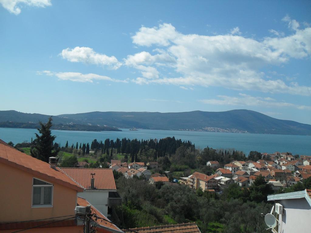 Apartmani Petar Tivat Exterior foto