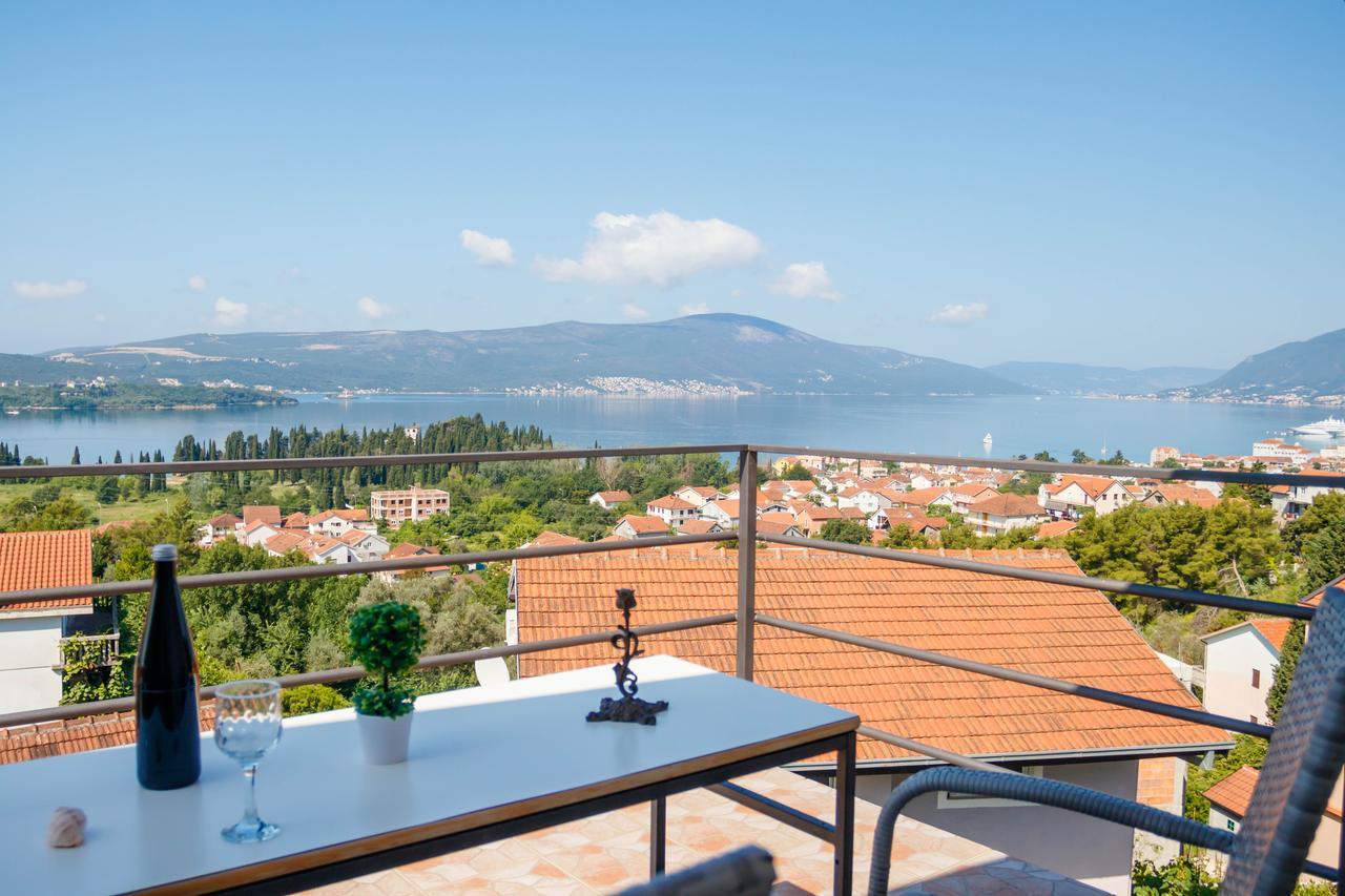 Apartmani Petar Tivat Exterior foto